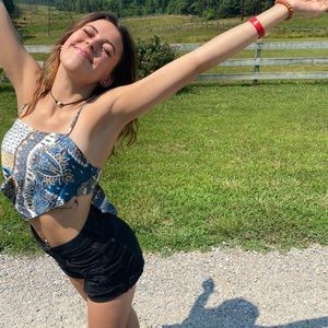 Meet your Posher, Liv